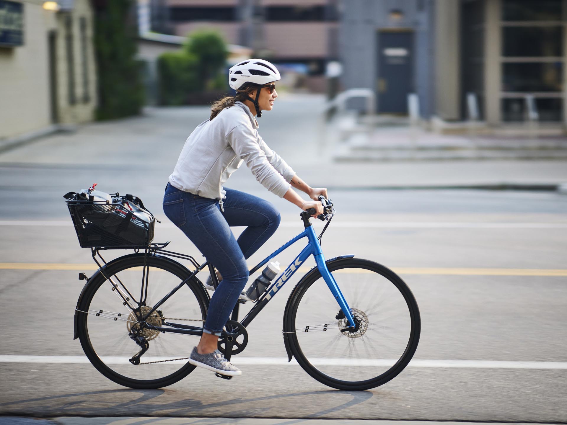 Trek FX Sport sievie&scaron;u velosipēds